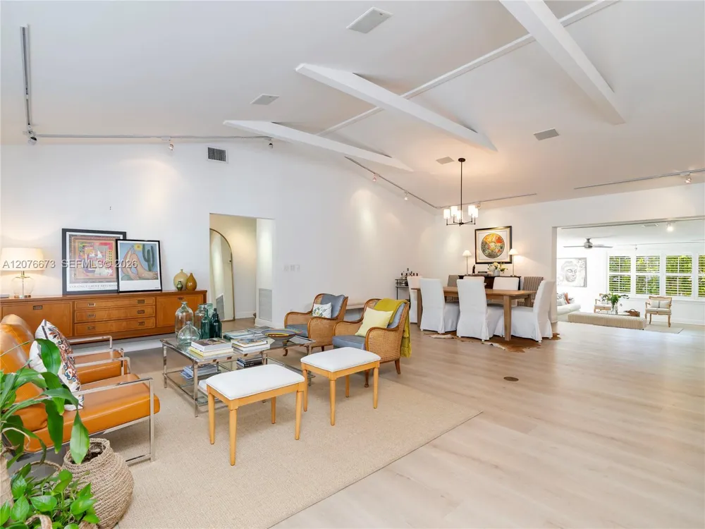 5510 San Vicente St Coral Gables, FL 33146