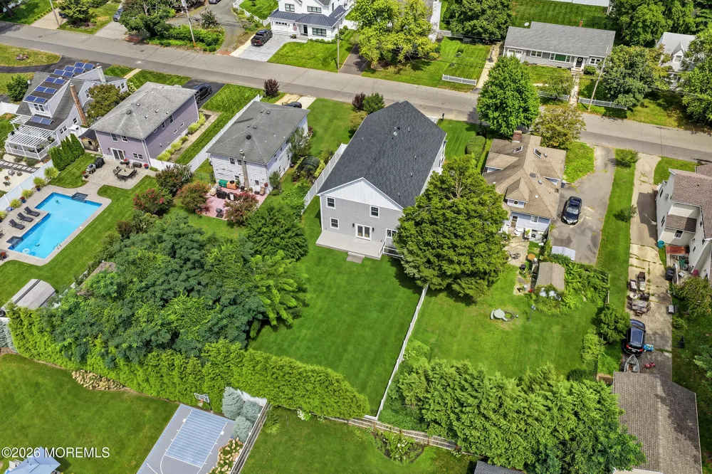 641 Park Avenue Brielle, NJ 08730