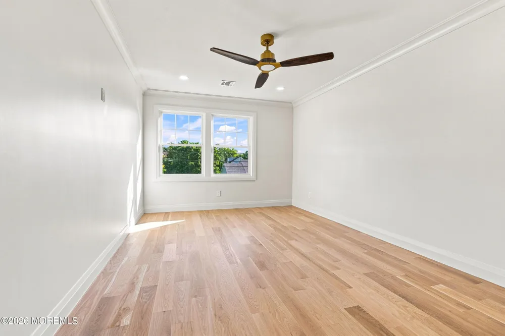 641 Park Avenue Brielle, NJ 08730