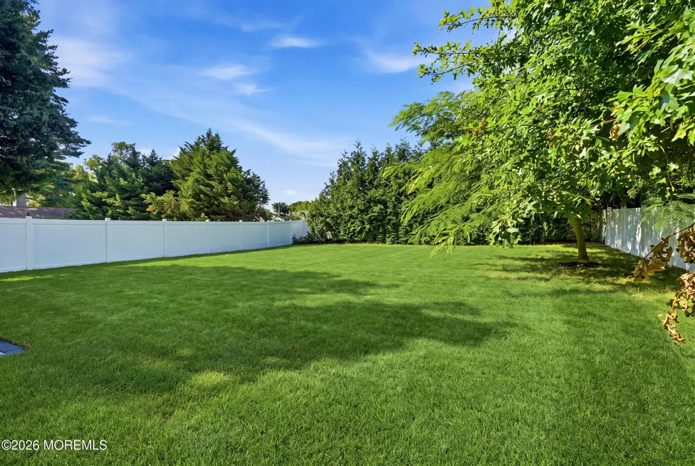 641 Park Avenue Brielle, NJ 08730