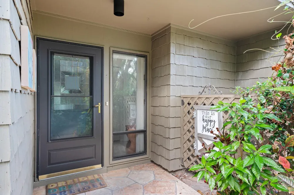 1704 PELICAN COVE ROAD #T138 Sarasota, FL 34231