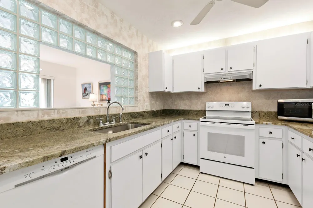 1704 PELICAN COVE ROAD #T138 Sarasota, FL 34231