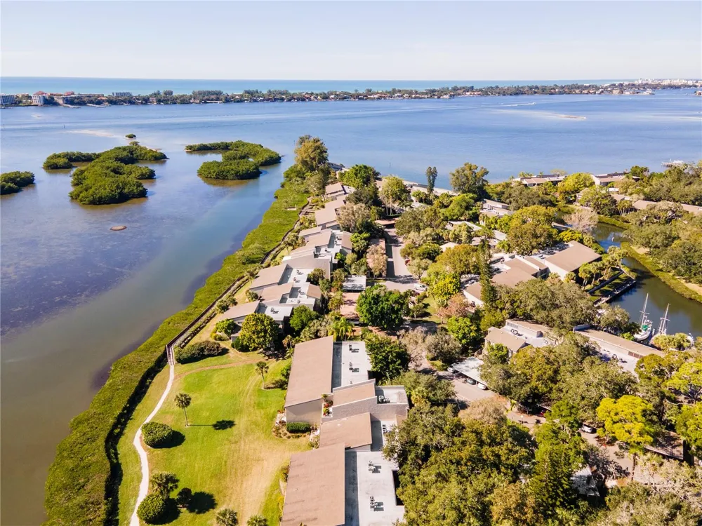 1704 PELICAN COVE ROAD #T138 Sarasota, FL 34231
