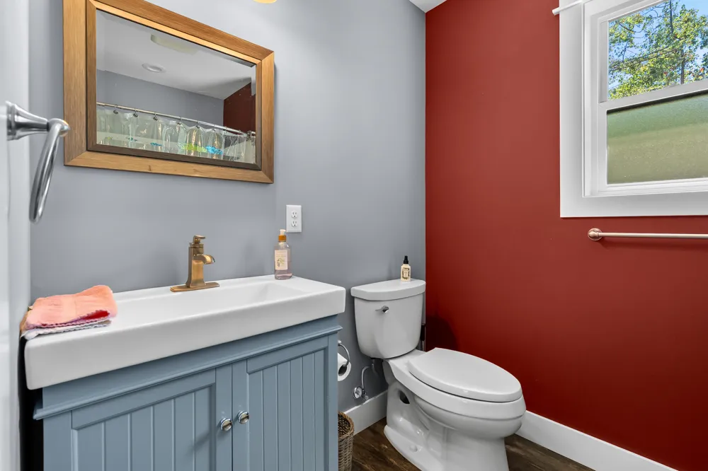 6840 Flower Drive Hope Township, MI 49046