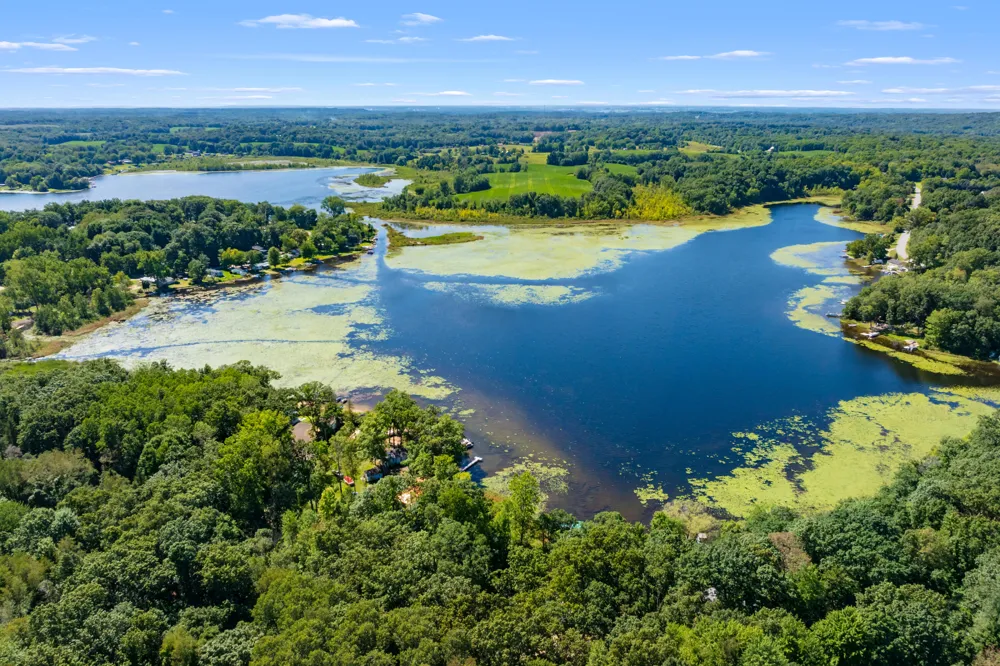 6840 Flower Drive Hope Township, MI 49046