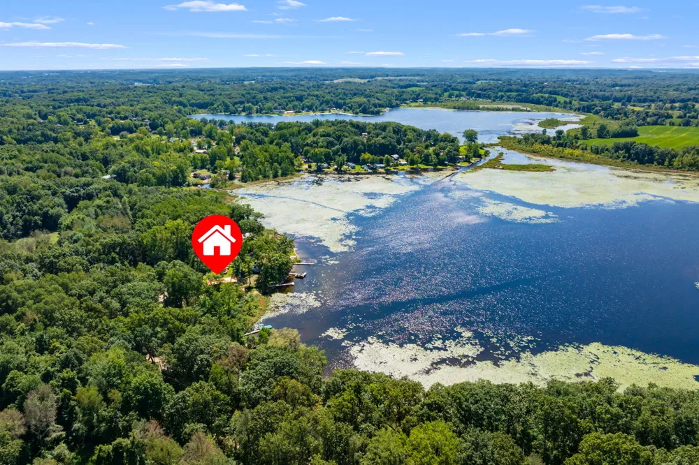 6840 Flower Drive Hope Township, MI 49046