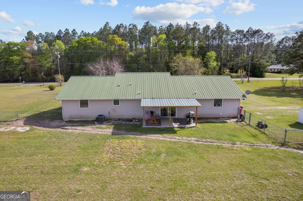 4314 Old Hoboken RD Blackshear, GA 31516