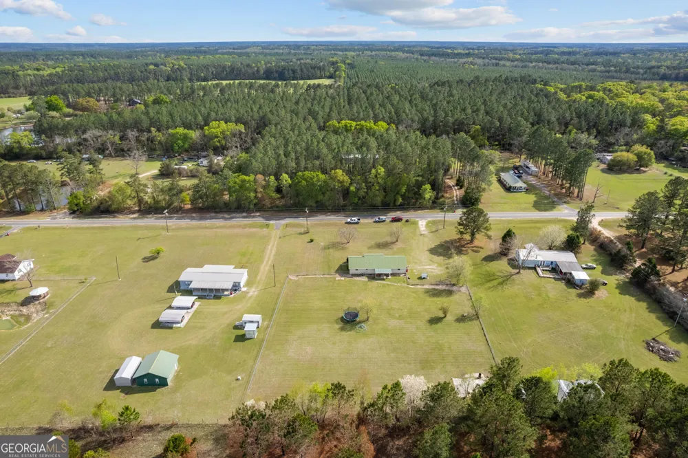4314 Old Hoboken RD Blackshear, GA 31516