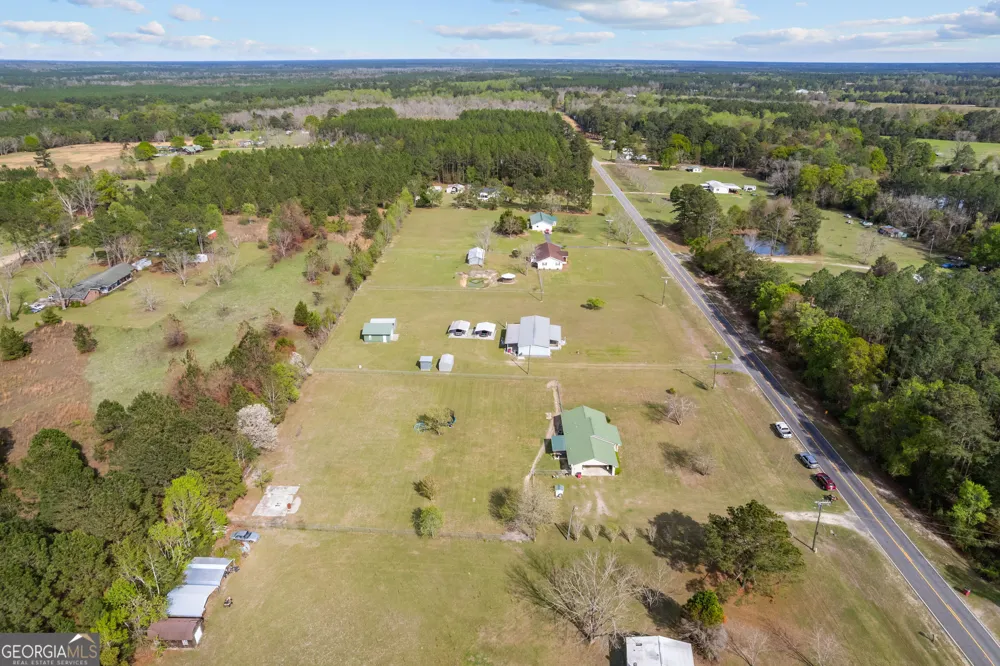 4314 Old Hoboken RD Blackshear, GA 31516