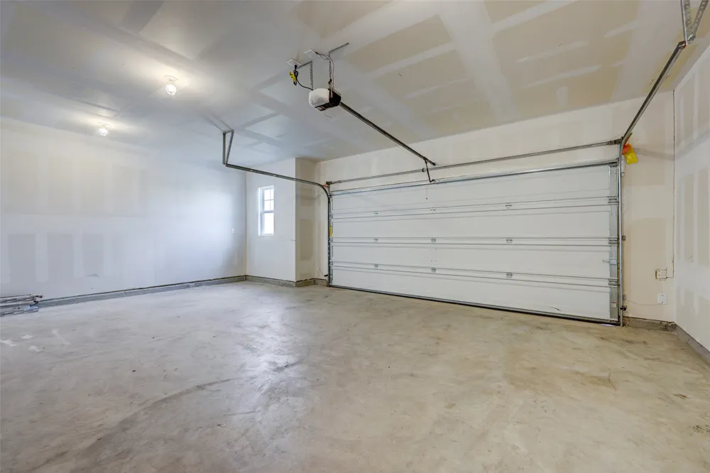 210 Seneca Loop Kyle, TX 78640