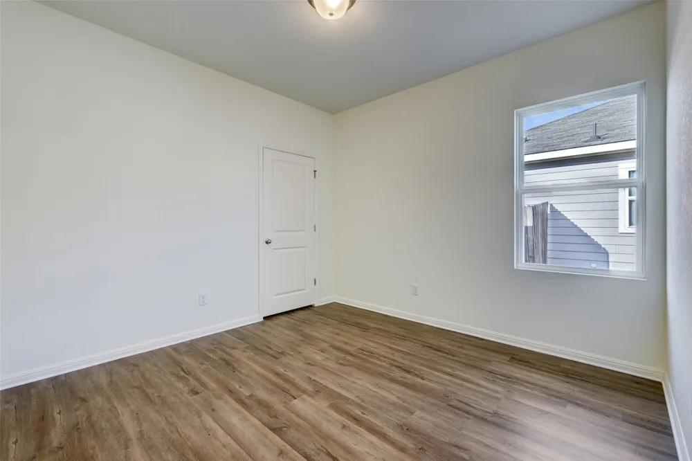 210 Seneca Loop Kyle, TX 78640