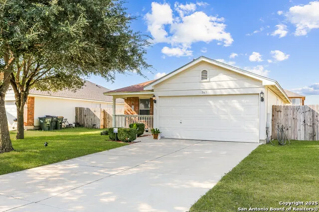 365 Leonardo Kyle, TX 78640