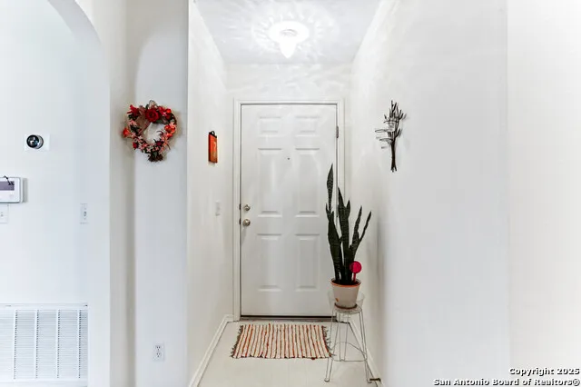 365 Leonardo Kyle, TX 78640