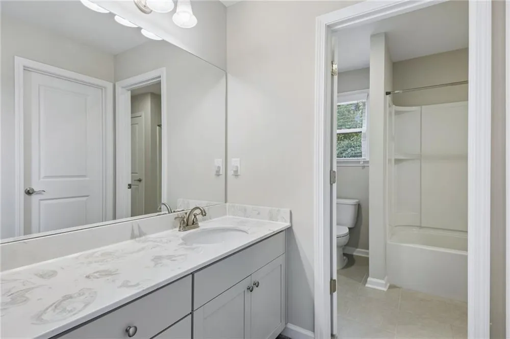 7110 Sailaway Drive Flowery Branch, GA 30542