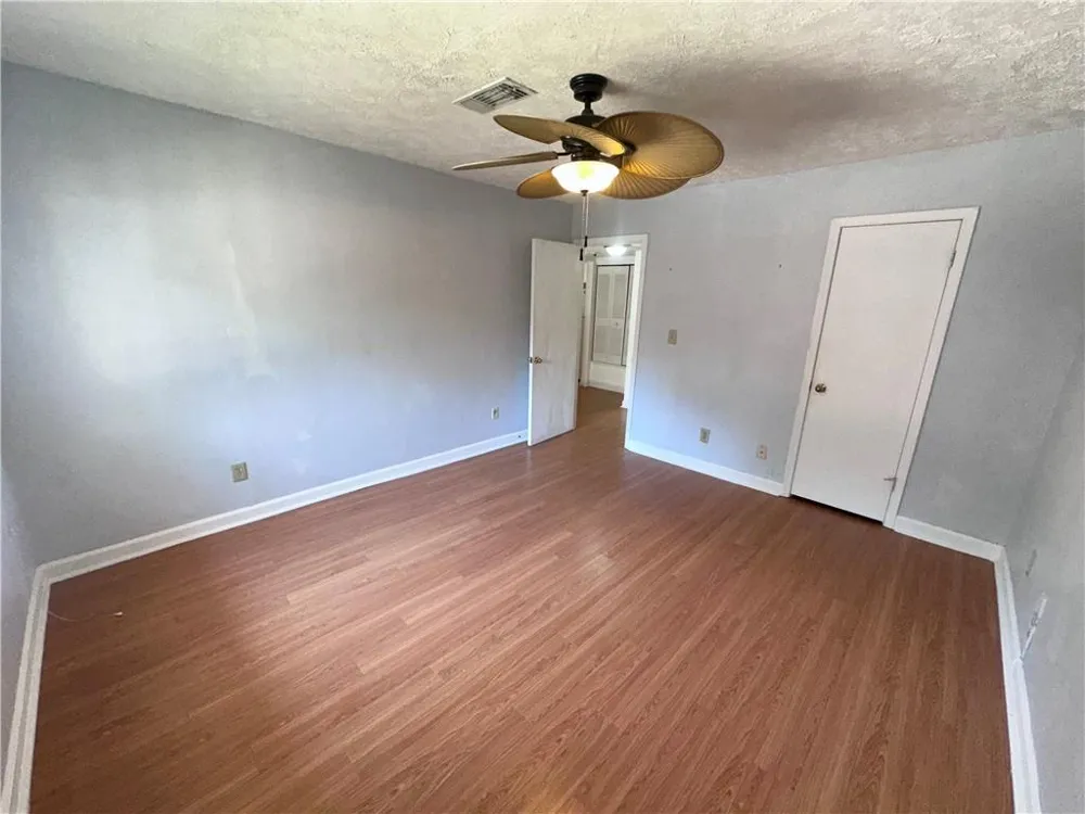 1407 Wingate Way Sandy Springs, GA 30350