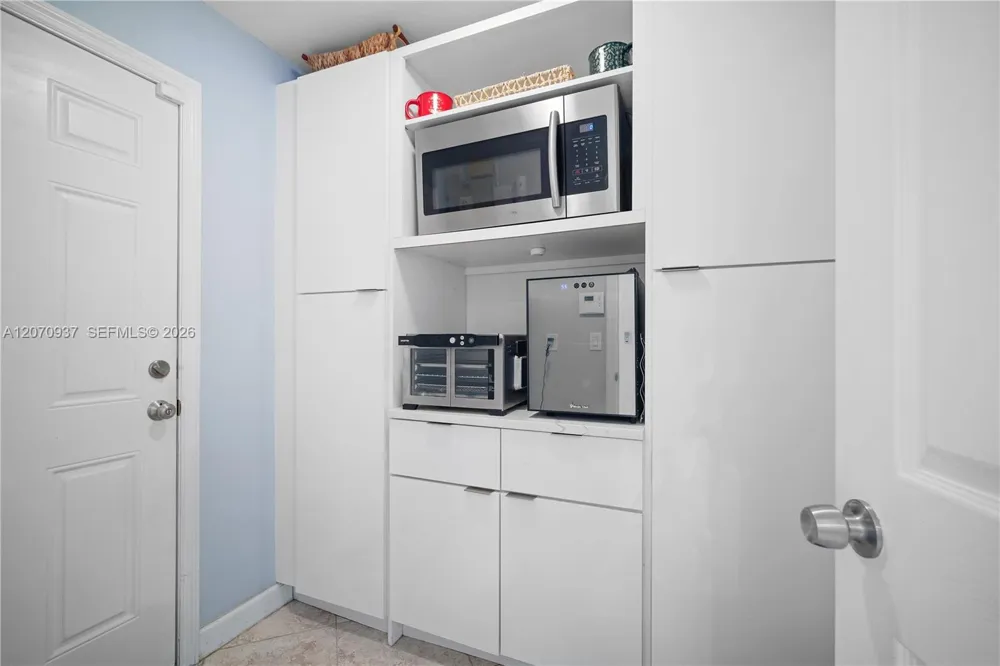 2236 Queens Blvd Naples, FL 34112
