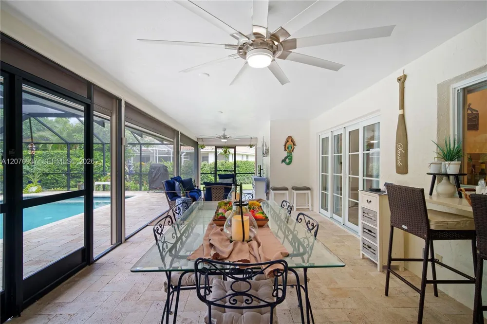 2236 Queens Blvd Naples, FL 34112