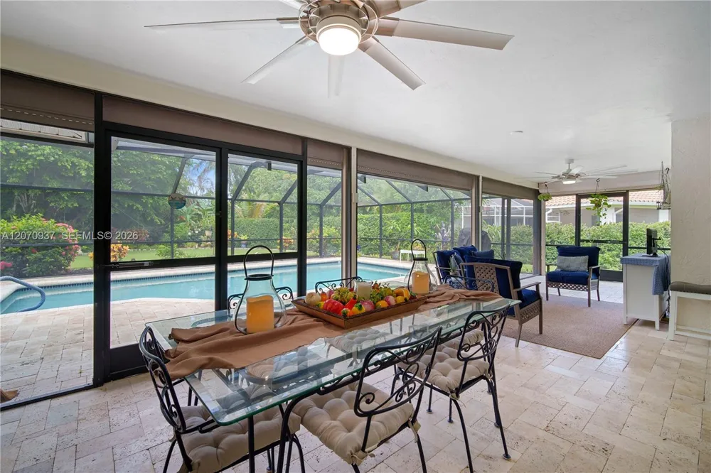 2236 Queens Blvd Naples, FL 34112
