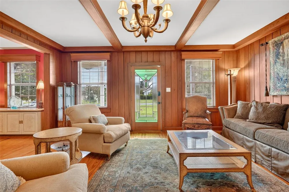 20368 THE GRANADA Dunnellon, FL 34432