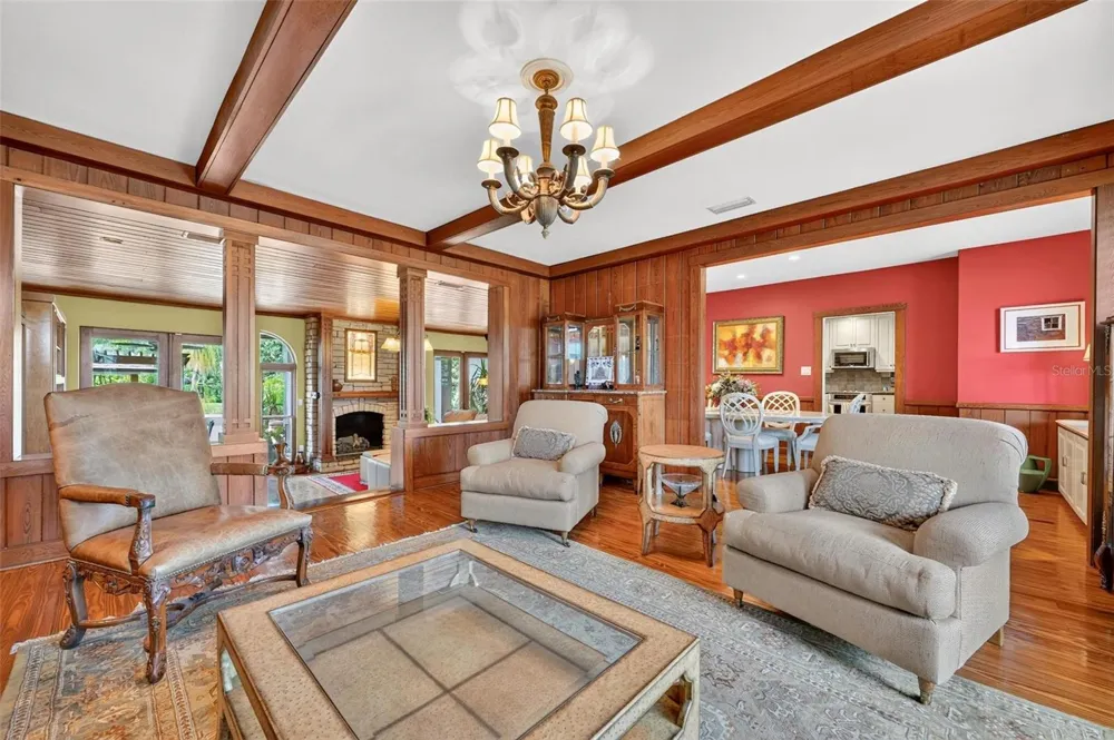 20368 THE GRANADA Dunnellon, FL 34432