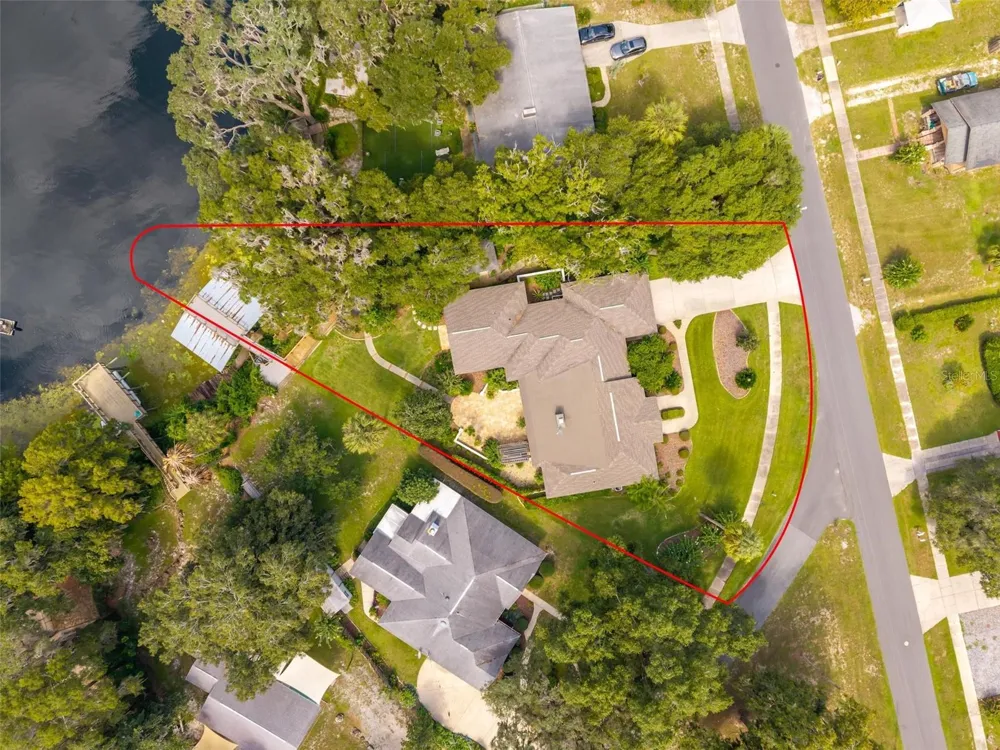 20368 THE GRANADA Dunnellon, FL 34432