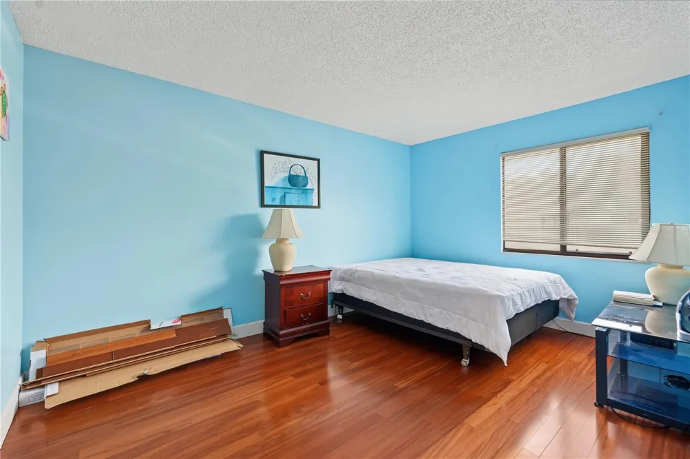 8414 17TH STREET St Petersburg, FL 33702