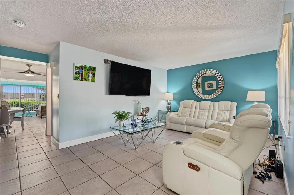 8414 17TH STREET St Petersburg, FL 33702