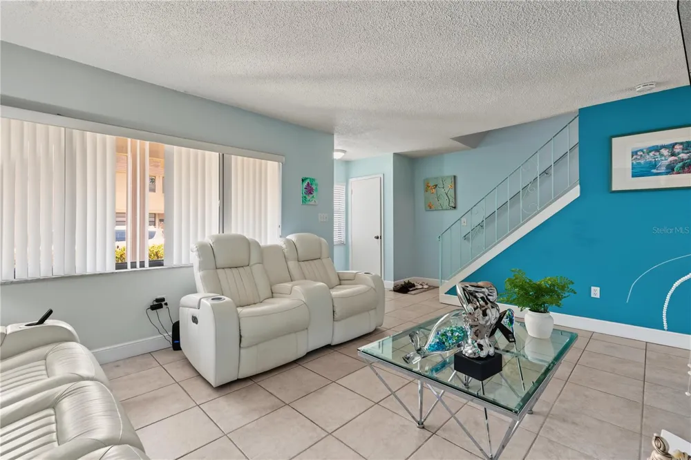8414 17TH STREET St Petersburg, FL 33702