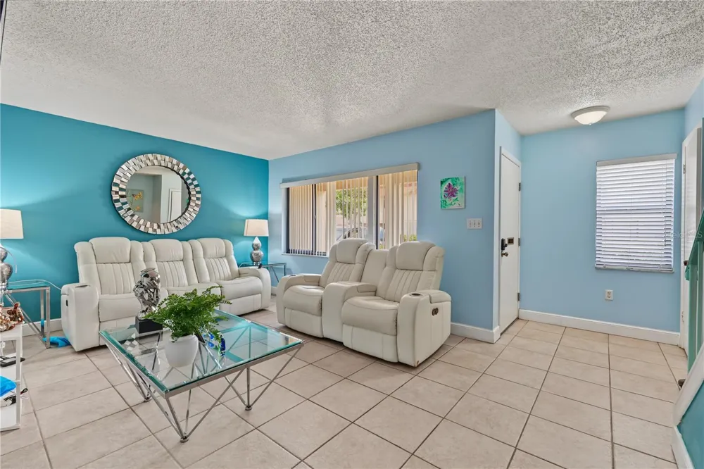8414 17TH STREET St Petersburg, FL 33702