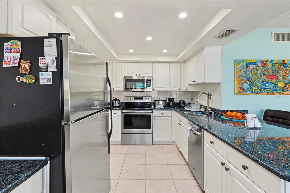 8414 17TH STREET St Petersburg, FL 33702