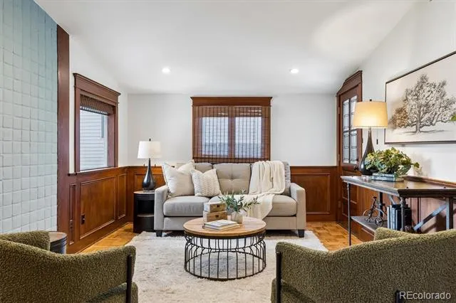 4009 S Logan Street Englewood, CO 80113