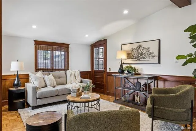 4009 S Logan Street Englewood, CO 80113