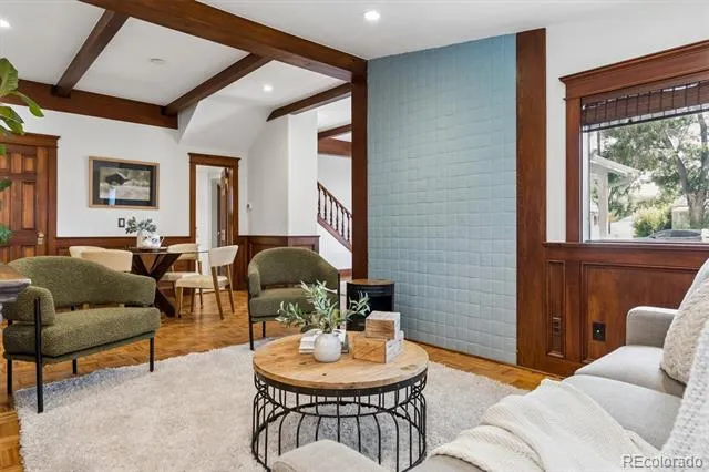 4009 S Logan Street Englewood, CO 80113