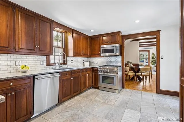 4009 S Logan Street Englewood, CO 80113