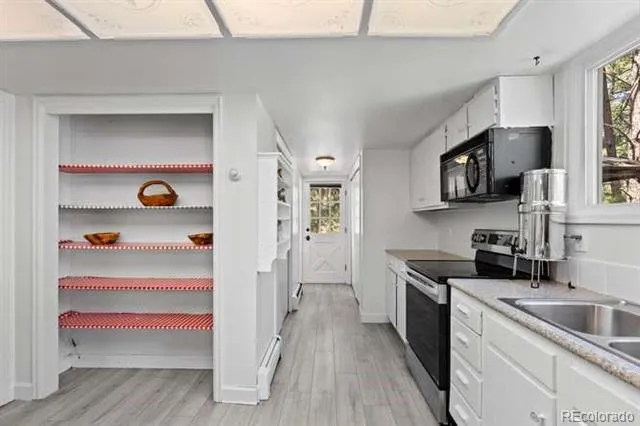 5025 Mahogany Way Elizabeth, CO 80107