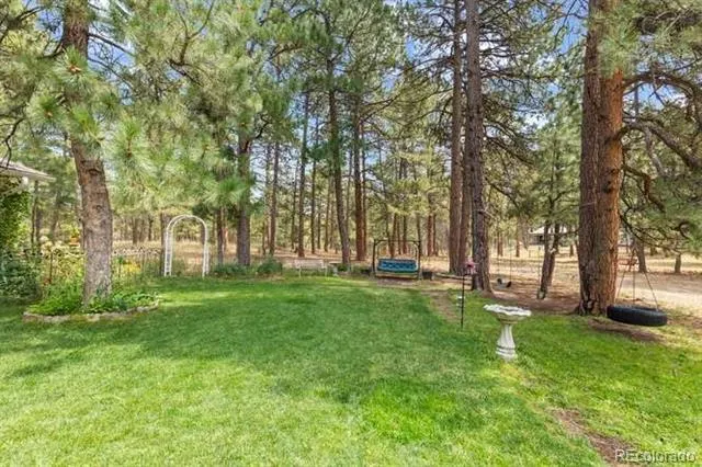 5025 Mahogany Way Elizabeth, CO 80107