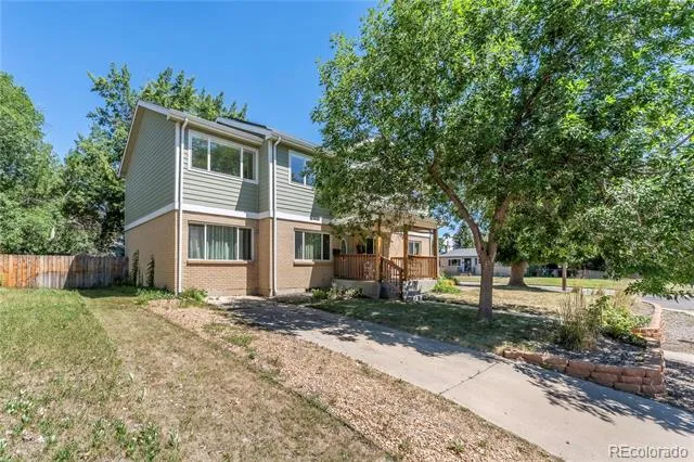 6574 Nelson Street Arvada, CO 80004