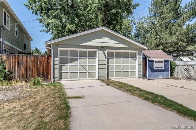 6574 Nelson Street Arvada, CO 80004