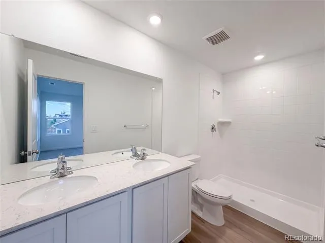 139 Mia Lane Johnstown, CO 80534