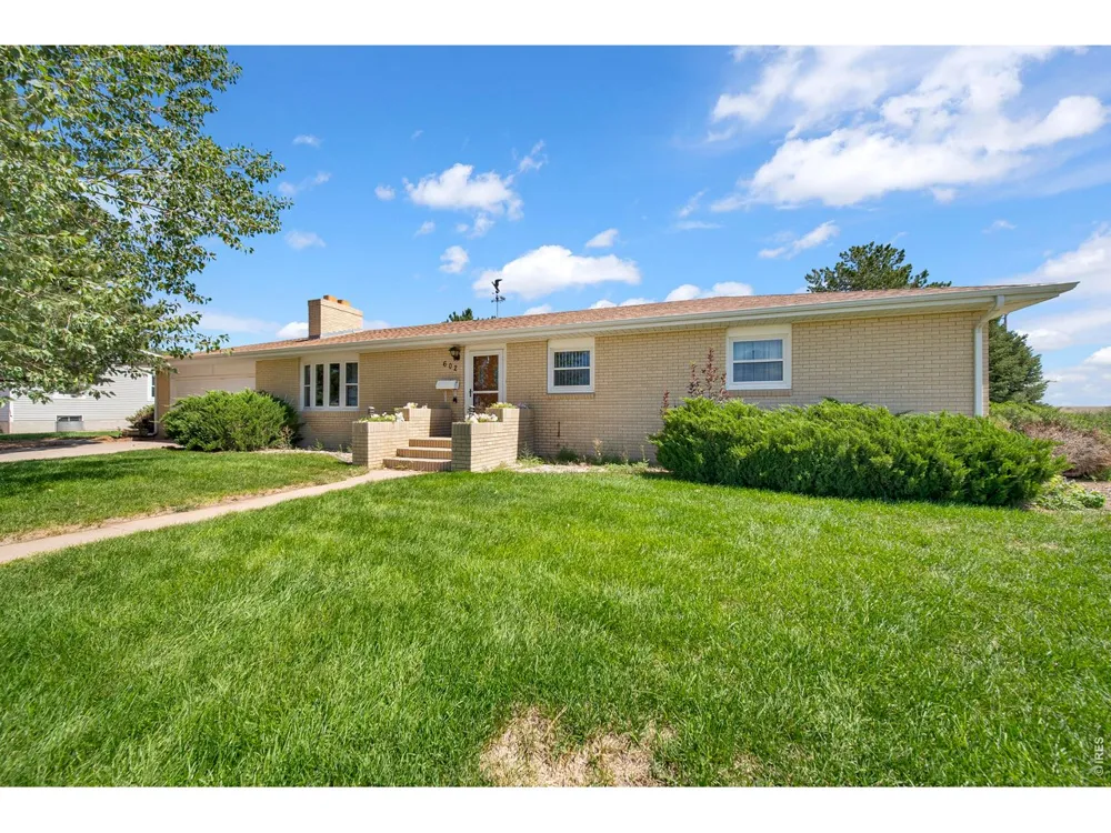 602 Grand Avenue Akron, CO 80720