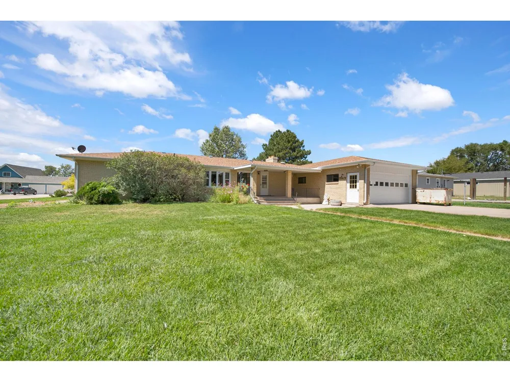 602 Grand Avenue Akron, CO 80720