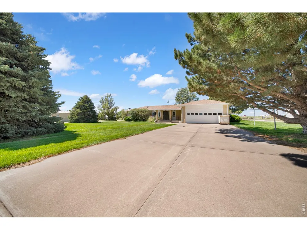 602 Grand Avenue Akron, CO 80720