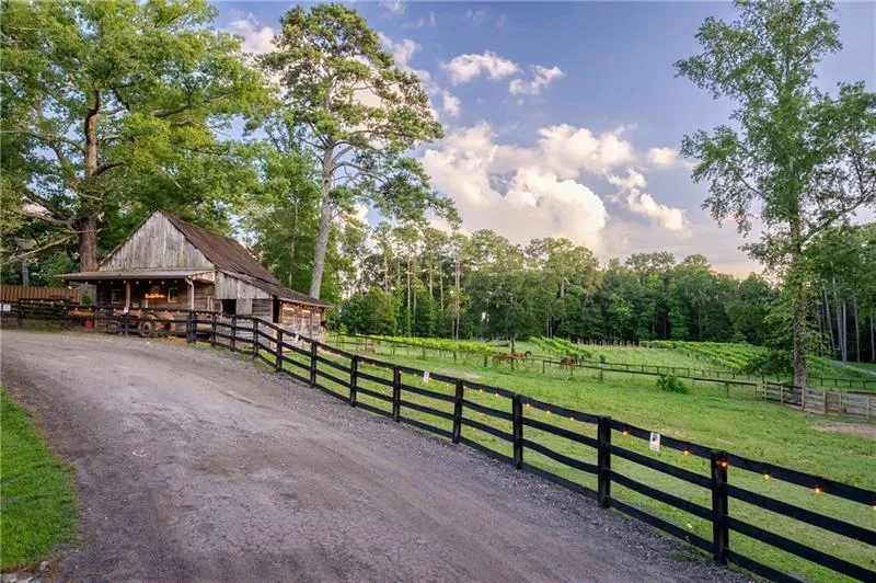 13980 Haystack Lane Milton, GA 30004