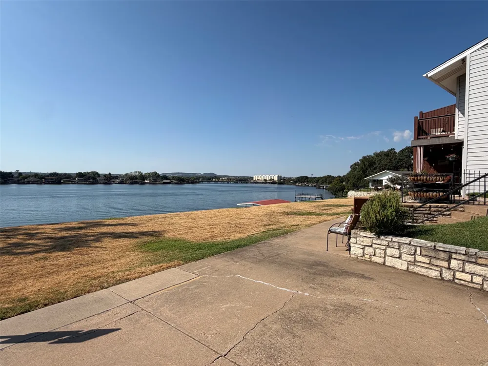 105 W Doyle #20 Street Granbury, TX 76048