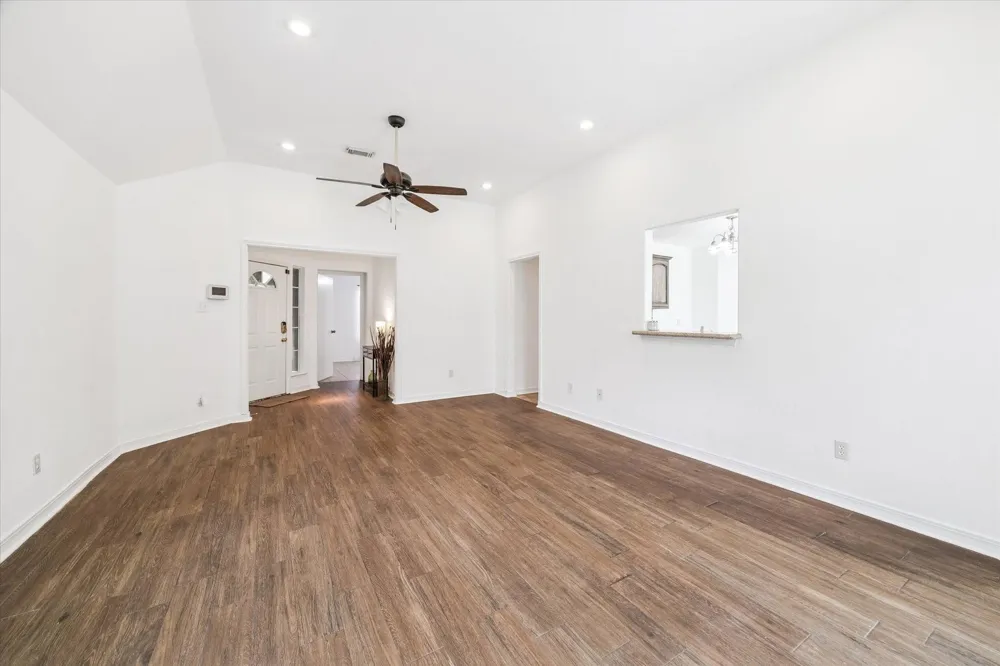 4010 Cary Creek Drive Baytown, TX 77521