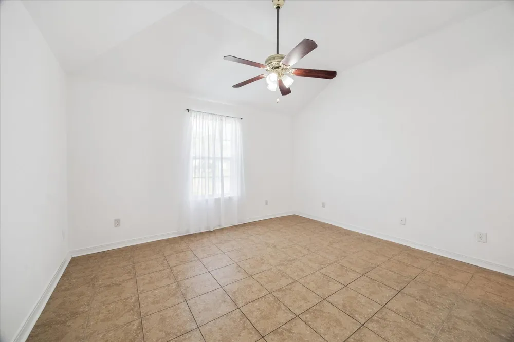 4010 Cary Creek Drive Baytown, TX 77521