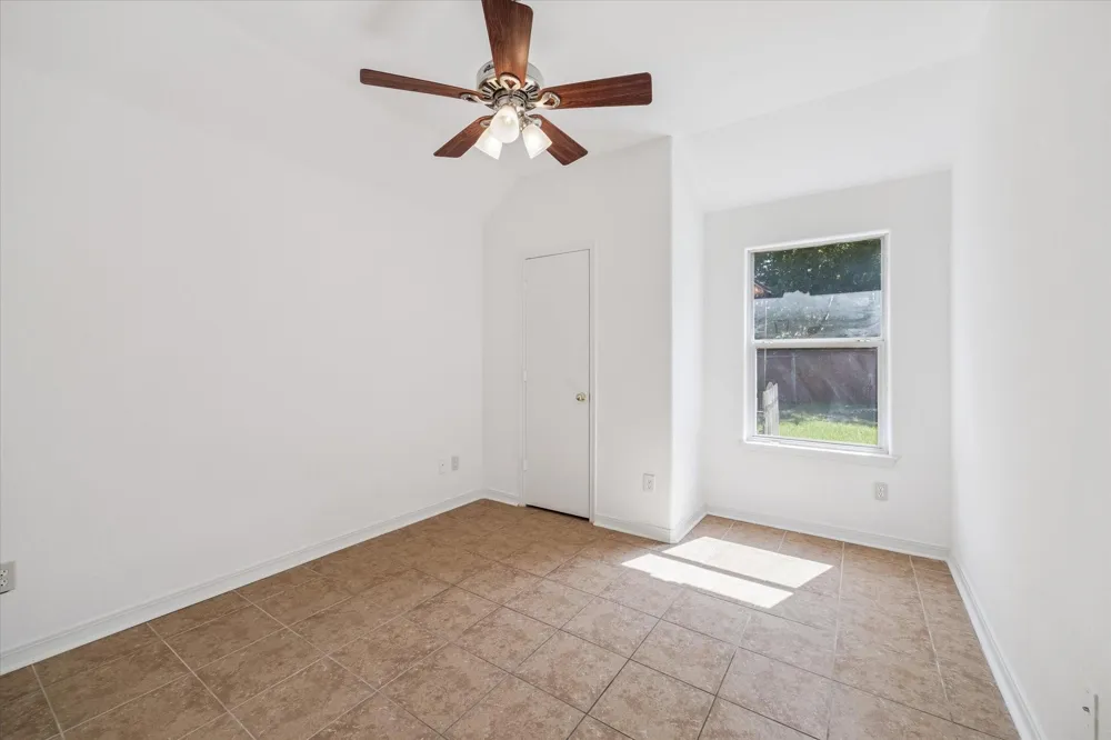 4010 Cary Creek Drive Baytown, TX 77521