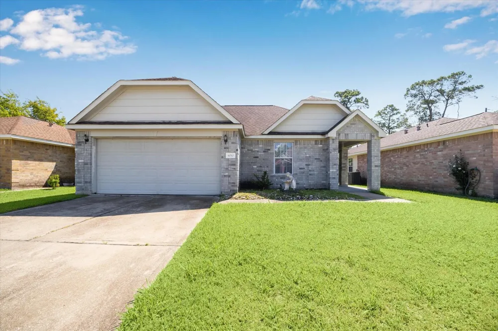 4010 Cary Creek Drive Baytown, TX 77521