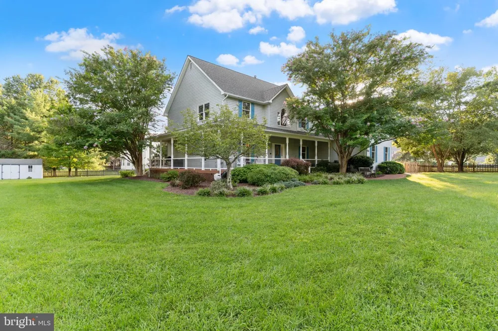 7975 BILLINGSLEY ROAD White Plains, MD 20695