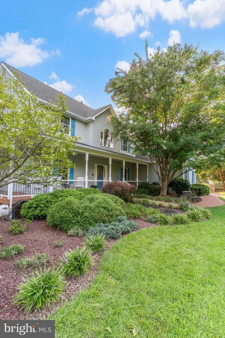 7975 BILLINGSLEY ROAD White Plains, MD 20695
